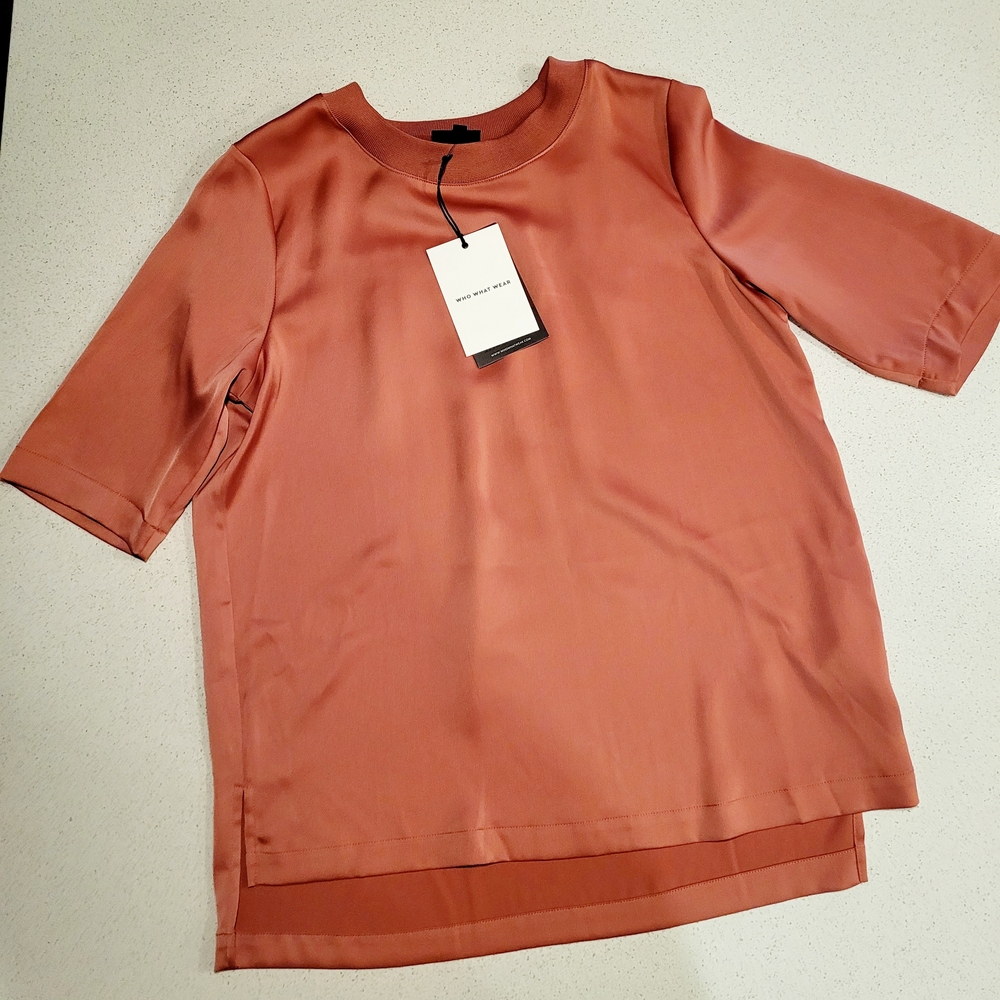 WHO WHAT WEAR Satin Blouse
